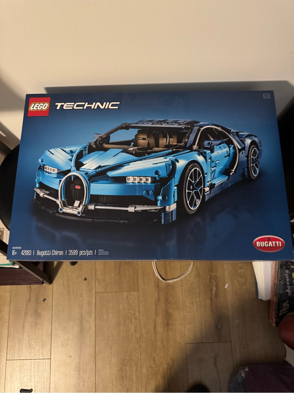 LEGO Technic Bugatti Chiron in Bright Blue and Black